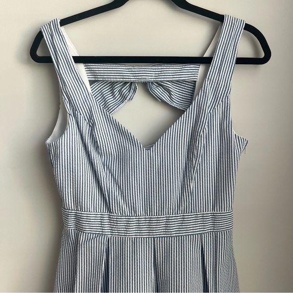 B Darlin Blue & White Pleated A-Line Sundress - Size 9/10 - Picture 3 of 15